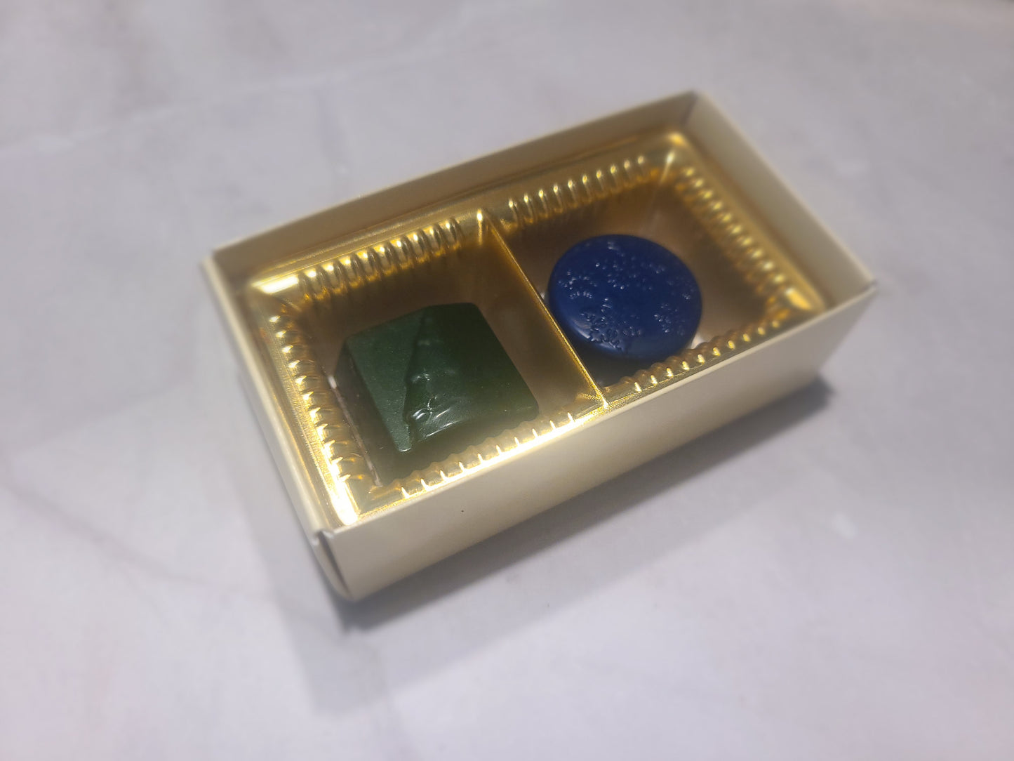 2 Piece Assorted Box