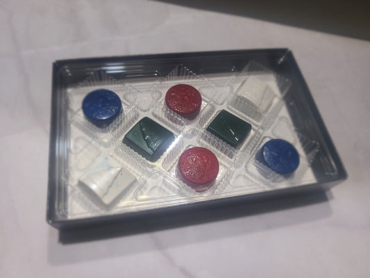 8 Piece Assorted Box